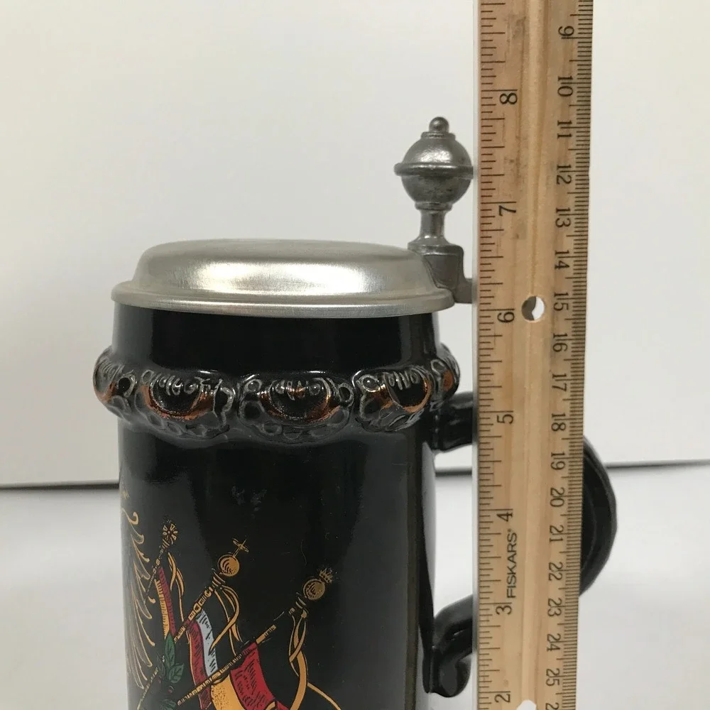 King 10 Deutschland Coat Of Arms Beer Stein 447 1/2 Made In Germany 93% Hanssen